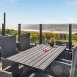 Tatil Evi Four-bedroom In V Esbjerg