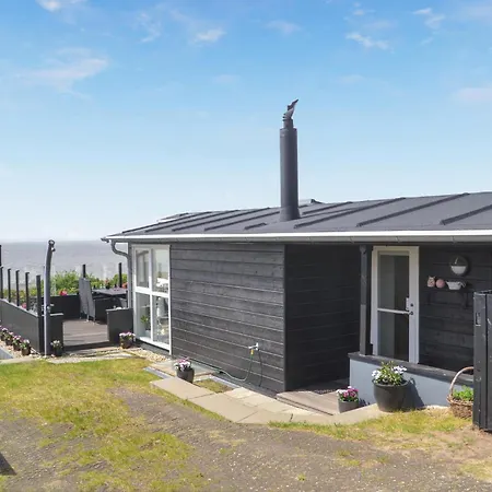 Ferienhaus Gorgeous Home In Esbjerg V With House Sea View
