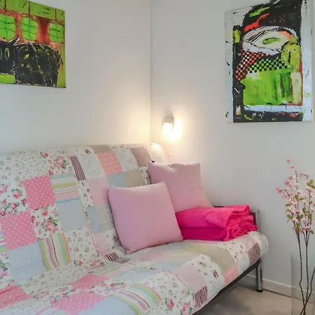 Hébergement de vacances Four-bedroom In V