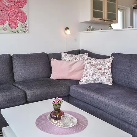 Gorgeous Home In Esbjerg V With House Sea View Ferienhaus Esbjerg